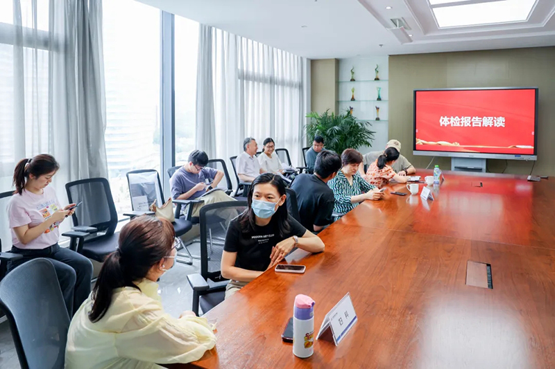 集團(tuán)組織健康咨詢活動(dòng)